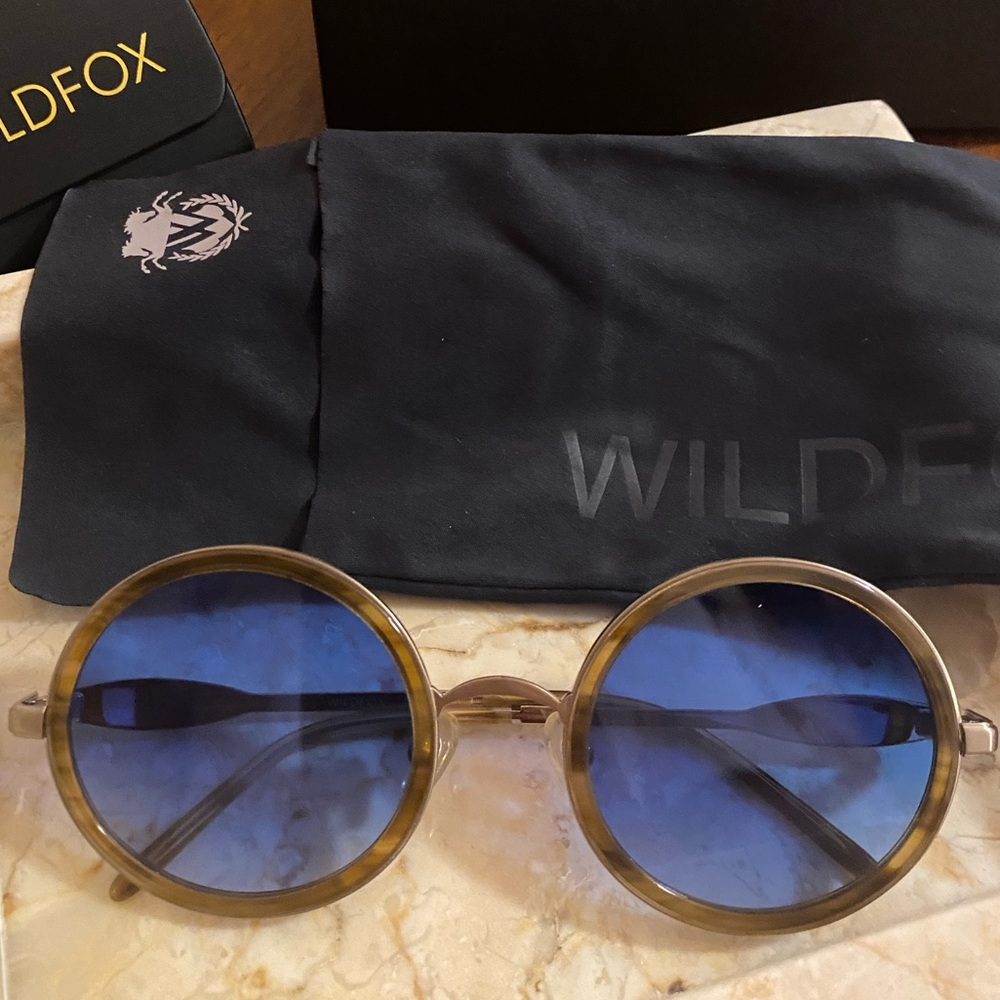 Wildfox Round Sunglasses with Blue Lenses and Brown Frames